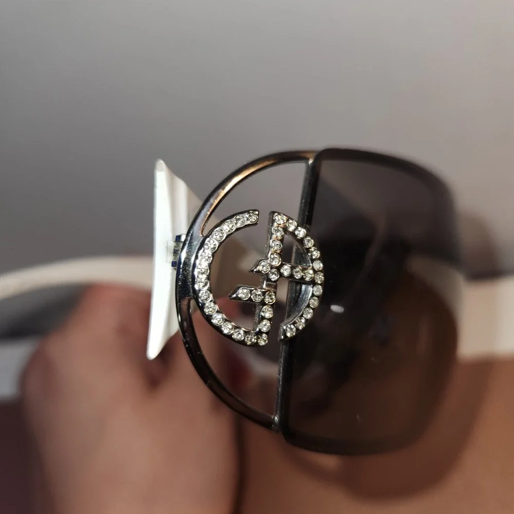 Vtg Y2K White Giorgio Armani Sunglasses GA 320/S CWUYA 105 Italy *Read Descrip
